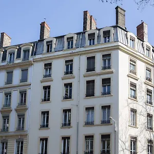 https://suite-garibaldi-cosy-et-design-lyon-69003.hotels-rhonealpes.com